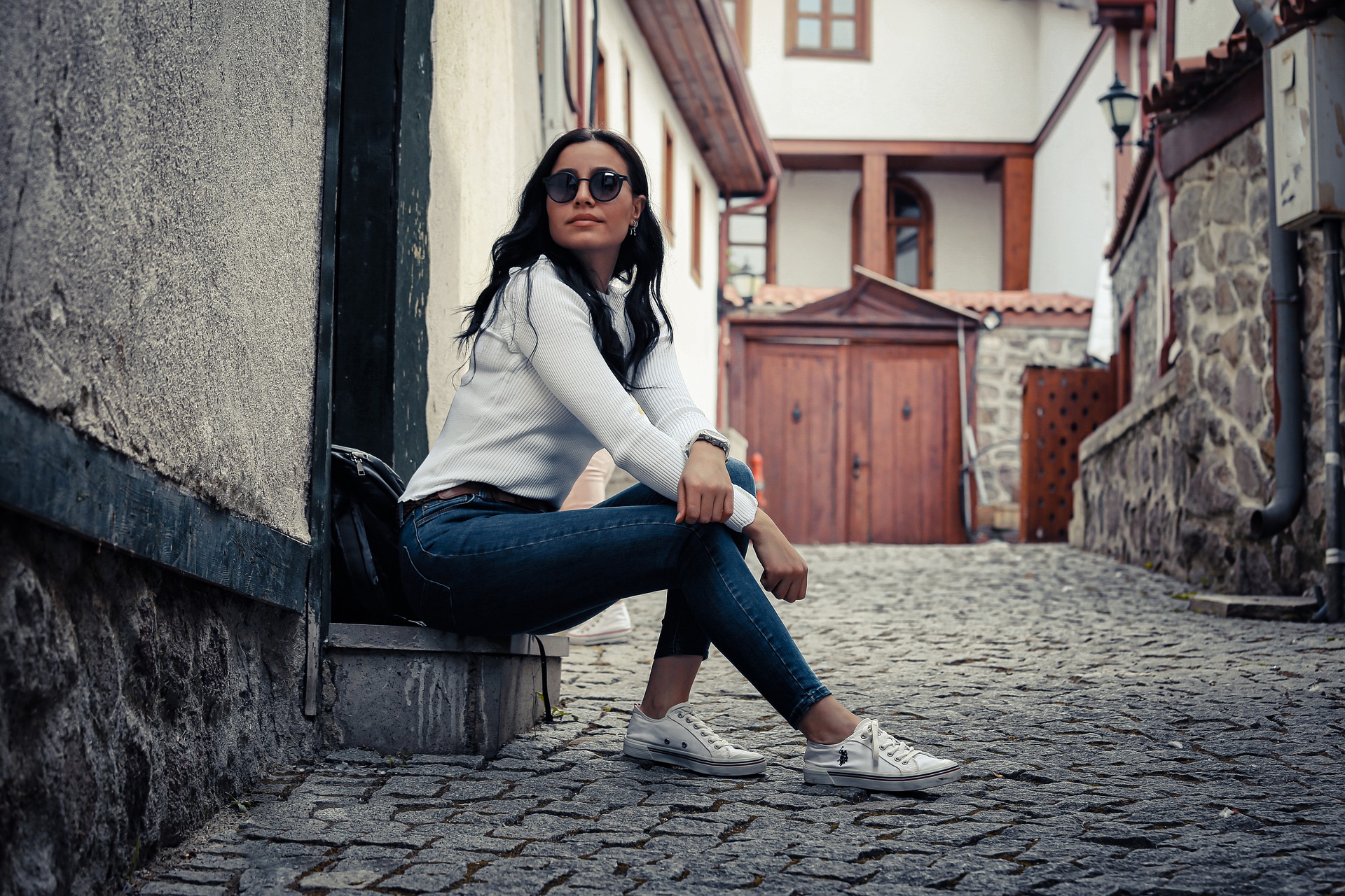 Sitting Beauty image